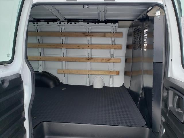 2024 Chevrolet Express Cargo Van 2500 Regular Wheelbase Rear-Wheel Drive