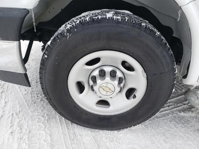 2024 Chevrolet Express Cargo Van 2500 Regular Wheelbase Rear-Wheel Drive