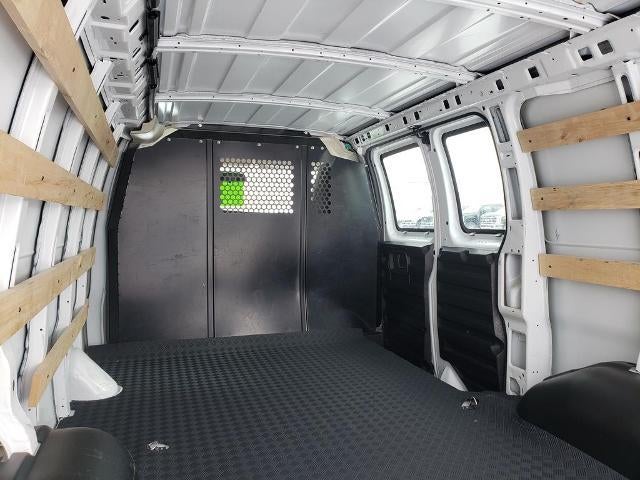 2024 Chevrolet Express Cargo Van 2500 Regular Wheelbase Rear-Wheel Drive