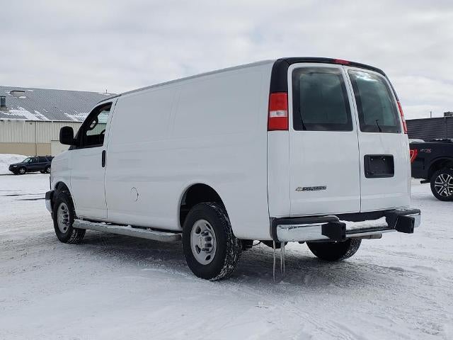 2024 Chevrolet Express Cargo Van 2500 Regular Wheelbase Rear-Wheel Drive