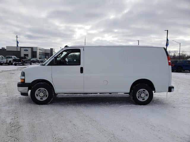 2024 Chevrolet Express Cargo Van 2500 Regular Wheelbase Rear-Wheel Drive