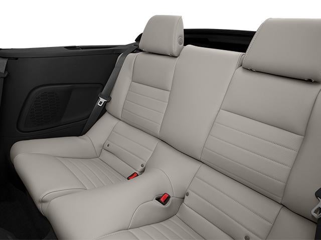 2014 Ford Mustang 2dr Conv V6