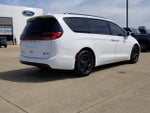 2021 Chrysler Pacifica Hybrid Touring L FWD