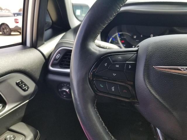 2021 Chrysler Pacifica Hybrid Touring L FWD