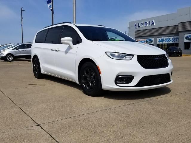 2021 Chrysler Pacifica Hybrid Touring L FWD