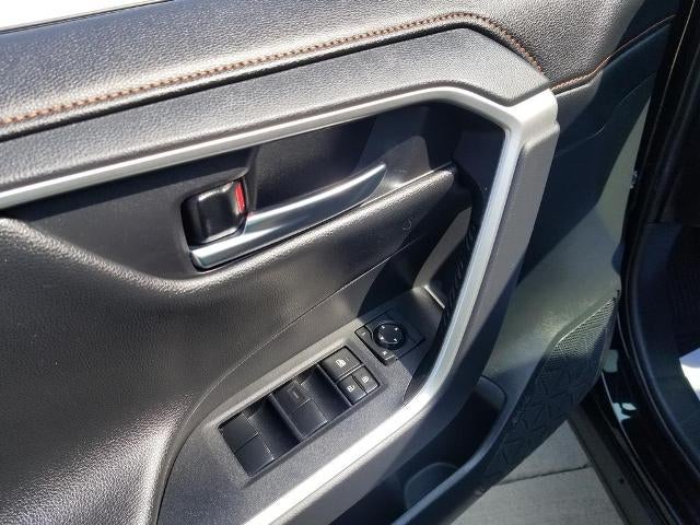 2019 Toyota RAV4 Adventure AWD (Natl)