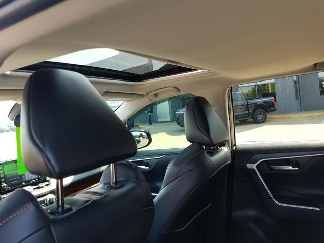 2019 Toyota RAV4 Adventure AWD (Natl)