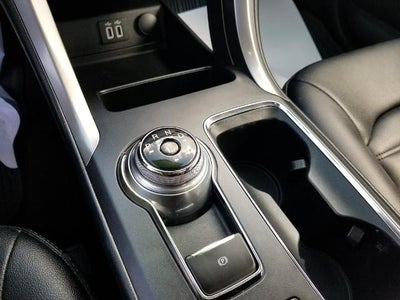 2020 Ford Fusion SEL FWD