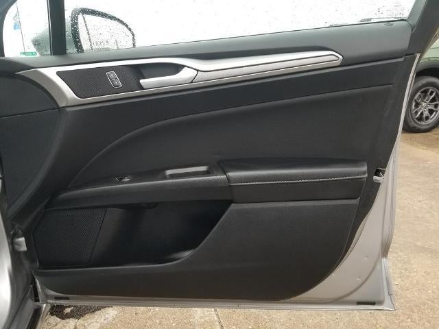 2020 Ford Fusion Hybrid SE FWD