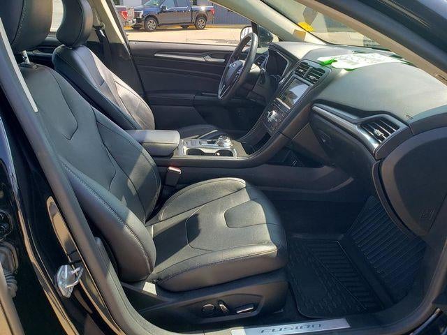 2019 Ford Fusion Energi Titanium FWD