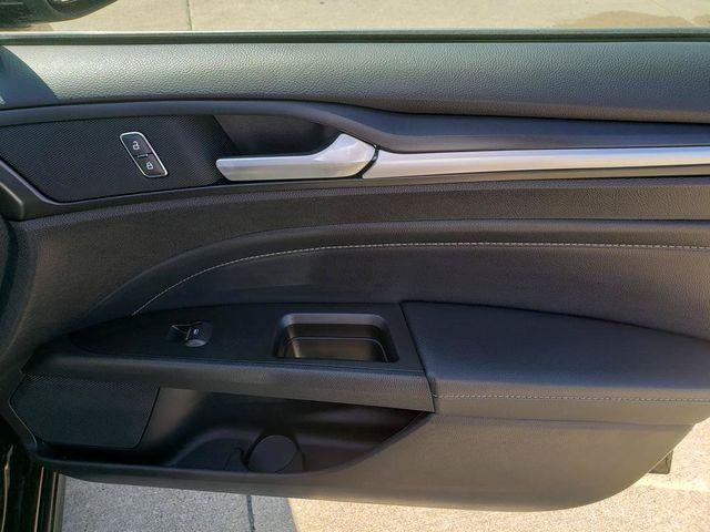 2019 Ford Fusion Energi Titanium FWD
