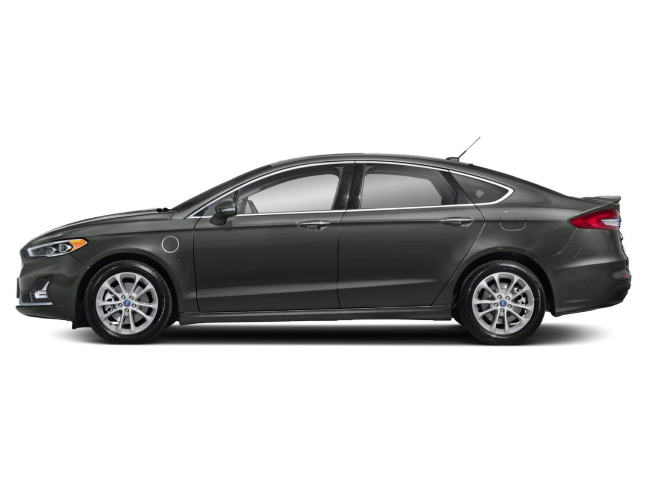2019 Ford Fusion Energi Titanium FWD