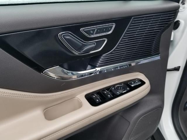 2022 Lincoln Corsair Standard FWD