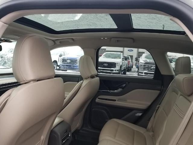 2022 Lincoln Corsair Standard FWD