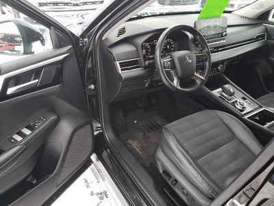 2022 Mitsubishi Outlander SE Launch Edition FWD