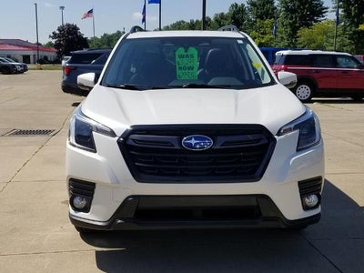 2023 Subaru Forester Limited CVT